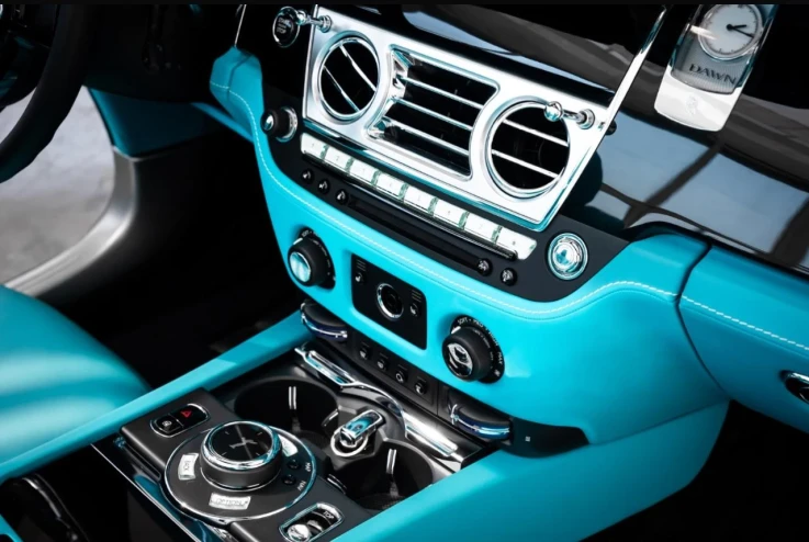 Rolls Royce Dawn 2022 WHITE RENTAL IN DUBAI - undefined